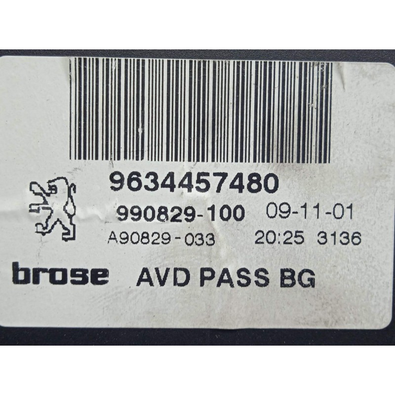 Recambio de motor elevalunas delantero derecho para peugeot 307 (s1) 1.6 16v cat referencia OEM IAM 0130821766-9634457480 BOSCH 
