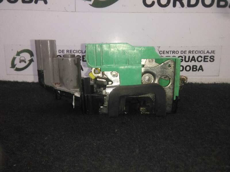 Recambio de cerradura puerta delantera derecha para fiat linea (110) 1.3 16v jtd cat referencia OEM IAM  4.PUERTAS 6.PIN