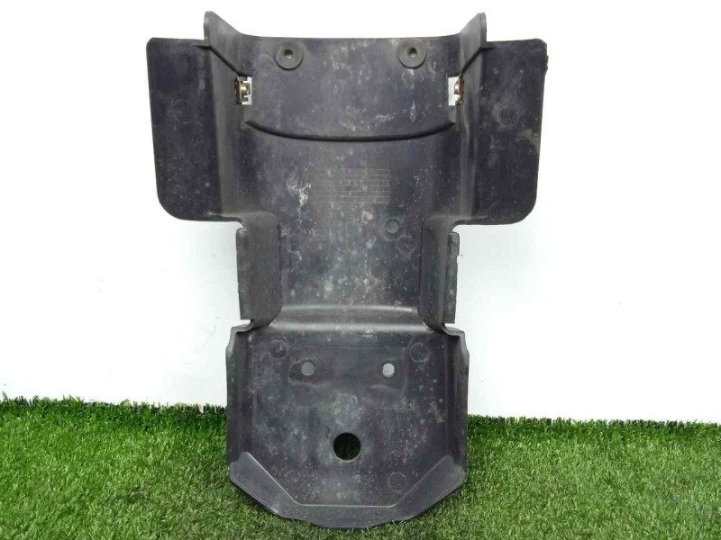 Recambio de guardabarros trasero para keeway rkv 125 referencia OEM IAM 65732J800000  