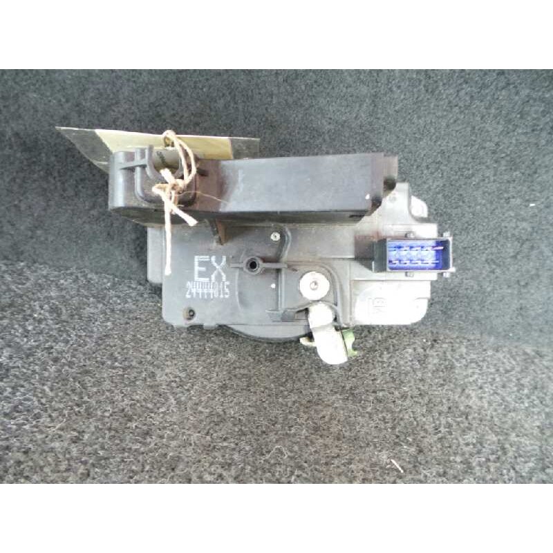 Recambio de cerradura puerta delantera izquierda para opel zafira a 2.2 16v dti cat (y 22 dtr / l50) referencia OEM IAM 24444015