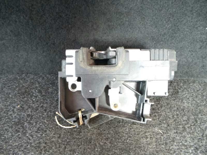 Recambio de cerradura puerta delantera izquierda para opel zafira a 2.2 16v dti cat (y 22 dtr / l50) referencia OEM IAM 24444015