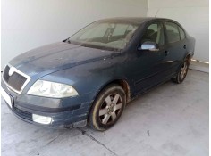 SKODA OCTAVIA BERLINA (1Z3)