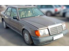 MERCEDES-BENZ CLASE E (W124) BERLINA