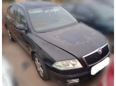 SKODA OCTAVIA BERLINA (1Z3)