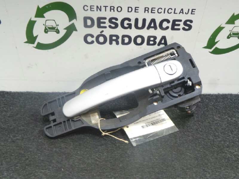 Recambio de maneta exterior delantera izquierda para audi a2 (8z) 1.4 16v referencia OEM IAM 8Z2837885A-8Z1837886-8Z0839885A VAR