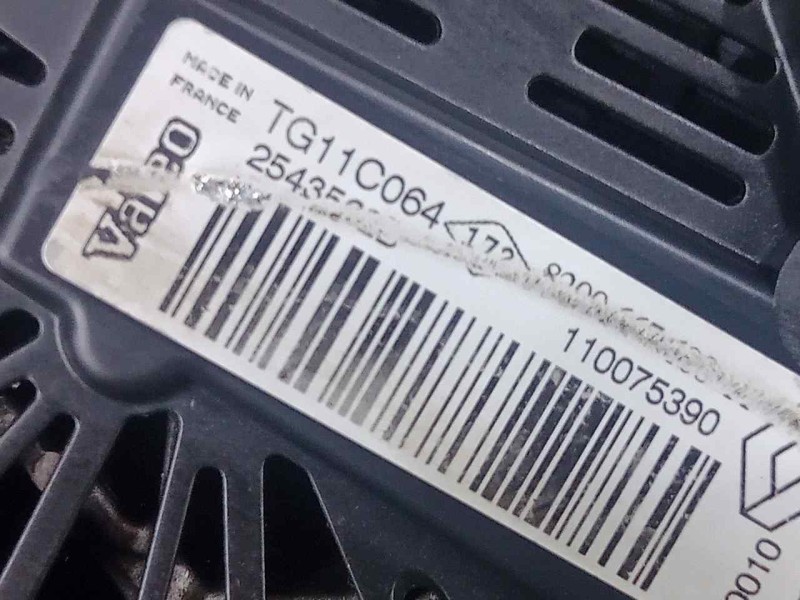 Recambio de alternador para dacia sandero 1.5 dci diesel cat referencia OEM IAM TG11C064-110075390 VALEO - 110AH - 12V POLEA.EMB