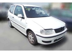 VOLKSWAGEN POLO BERLINA (6N2)