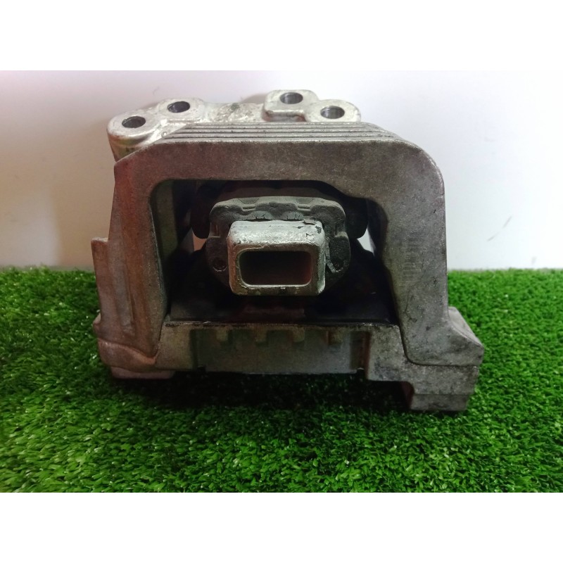 Recambio de soporte motor derecho para peugeot 207 1.4 16v vti cat (8fs / ep3) referencia OEM IAM 96541660804-9680119880  