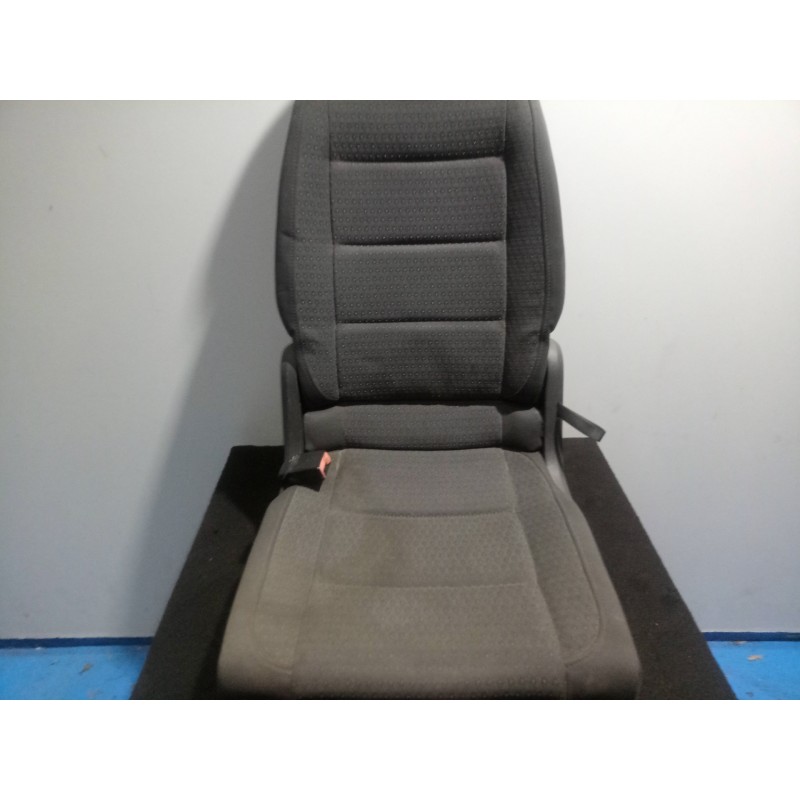 Recambio de asientos trasero izquierdo para volkswagen touran (1t1) 1.9 tdi referencia OEM IAM   