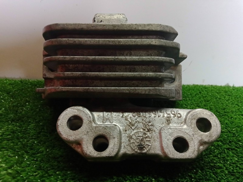 Recambio de soporte motor derecho para peugeot 207 1.4 16v vti cat (8fs / ep3) referencia OEM IAM 96541660804-9680119880  