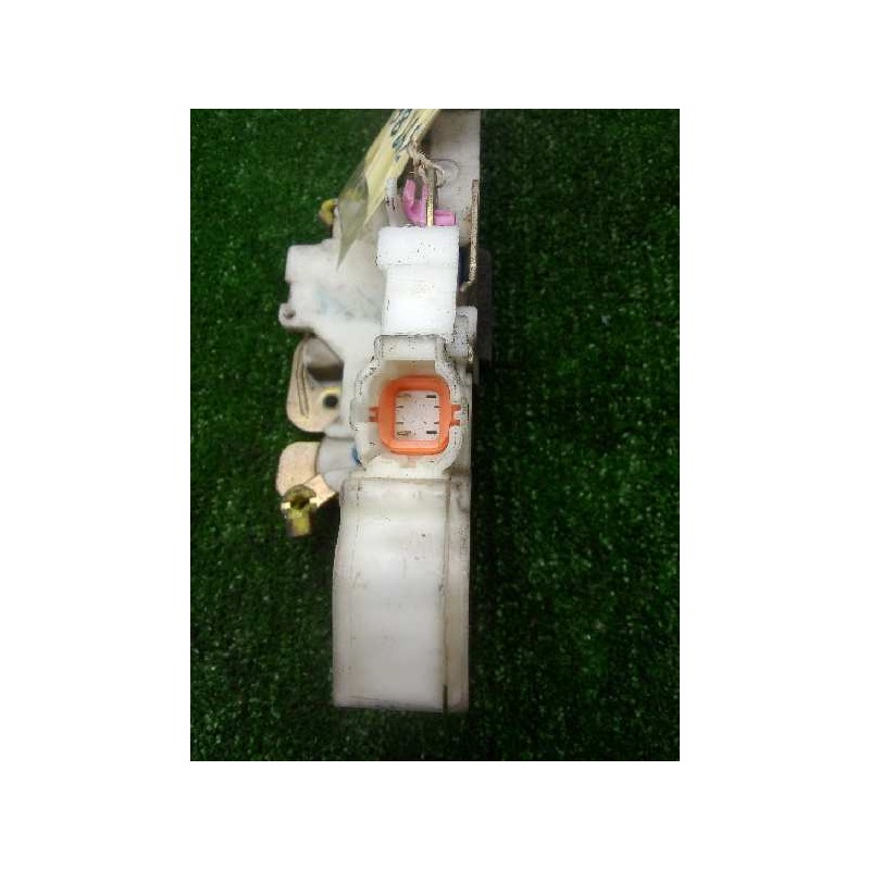 Recambio de cerradura puerta delantera derecha para nissan pick-up (d22) 2.5 16v turbodiesel cat referencia OEM IAM 805525P003  