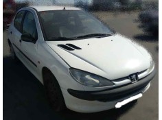 PEUGEOT 206 BERLINA