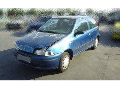 FIAT PUNTO BERLINA (176)