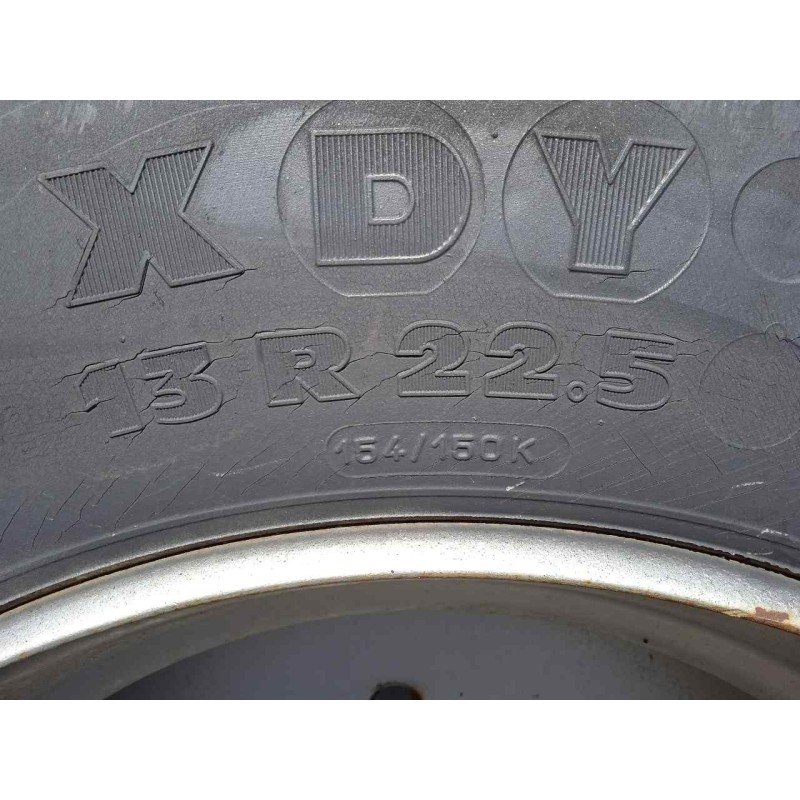 Recambio de neumatico para man 11. 136 h (4x4) referencia OEM IAM 13R22.5-154/150K MICHELIN XDY INCLUYE.LLANTA