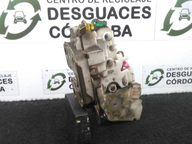 Recambio de cerradura puerta trasera derecha para nissan pick-up (d22) 2.5 16v turbodiesel cat referencia OEM IAM   