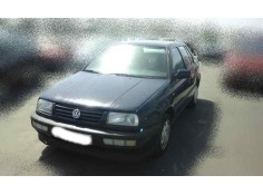 VOLKSWAGEN VENTO (1H2)