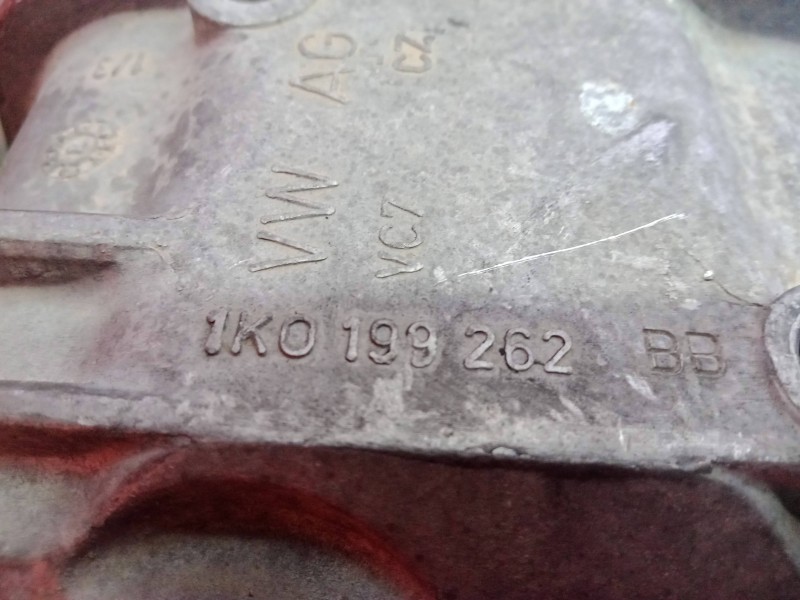 Recambio de soporte motor derecho para volkswagen golf v berlina (1k1) 2.0 tdi referencia OEM IAM 1K0199262  