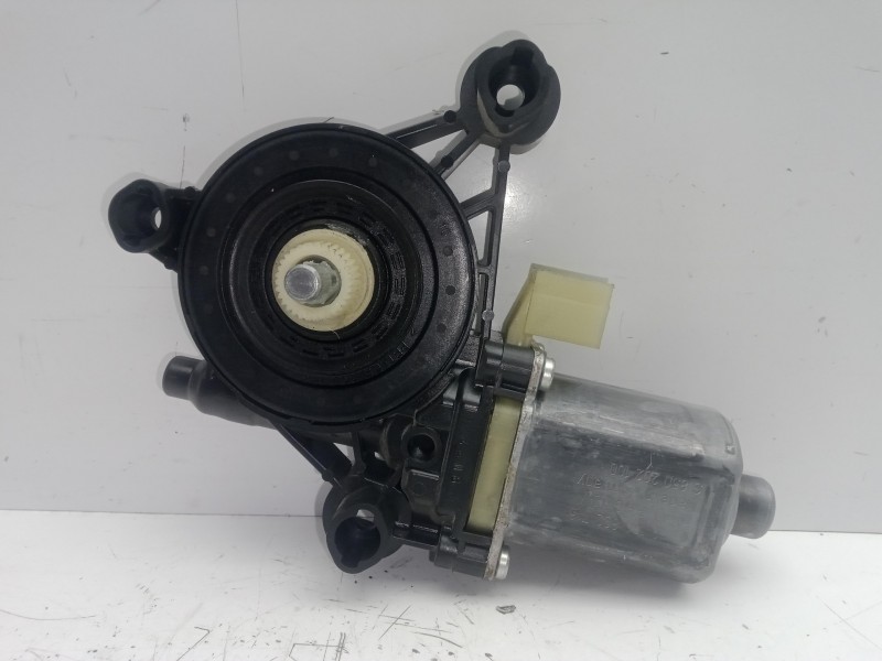 Recambio de motor elevalunas delantero derecho para seat leon (5f1) 1.6 tdi referencia OEM IAM 5Q0959802B-0130822716  
