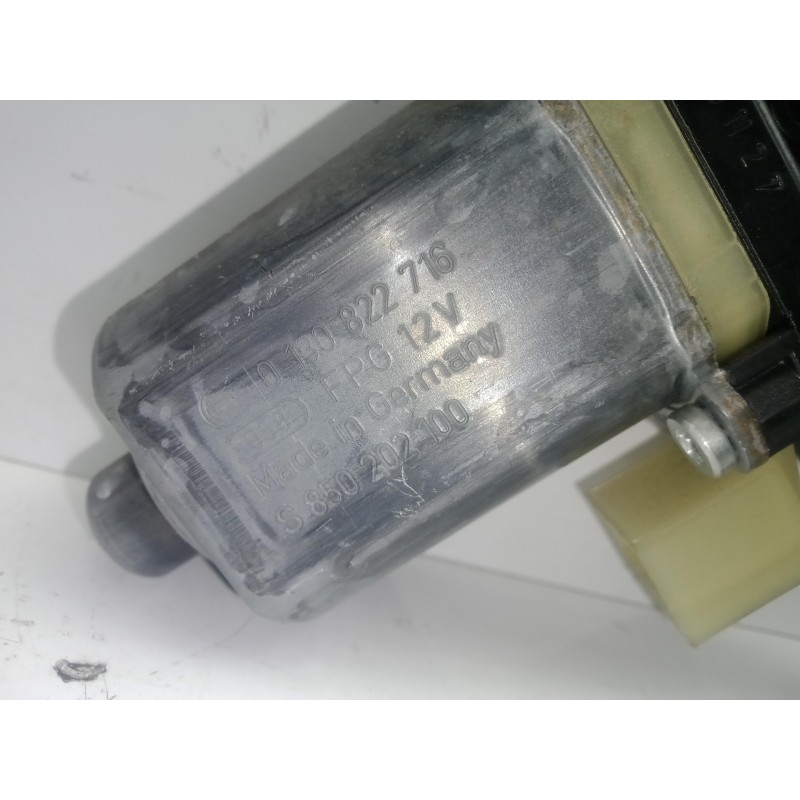 Recambio de motor elevalunas delantero derecho para seat leon (5f1) 1.6 tdi referencia OEM IAM 5Q0959802B-0130822716  