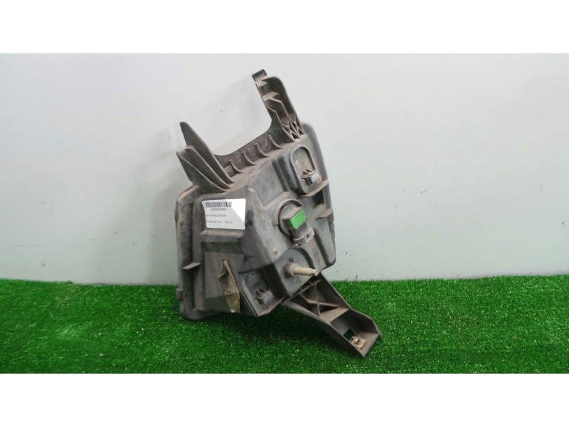 Recambio de faro antiniebla derecho para peugeot 407 1.6 hdi referencia OEM IAM 9641945480  