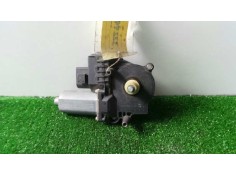 Recambio de motor elevalunas delantero izquierdo para audi a6 avant (4b5) referencia OEM IAM 0130821775 102853 1102003143