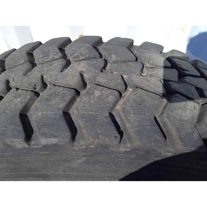 Recambio de neumatico para man 11. 136 h (4x4) referencia OEM IAM 13R22.5-154/150K MICHELIN XDY INCLUYE.LLANTA
