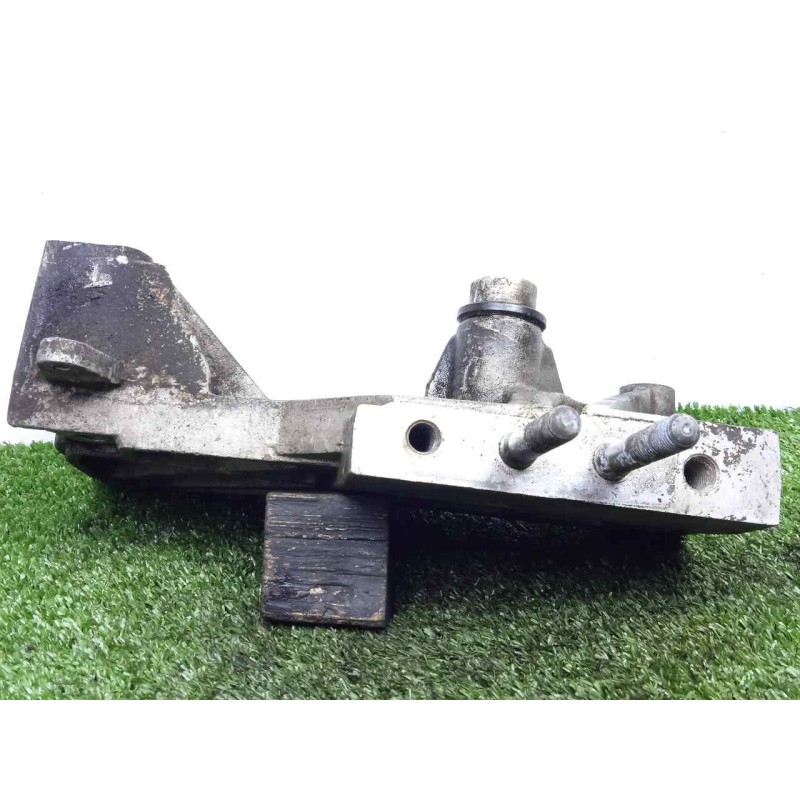 Recambio de soporte motor derecho para hyundai santa fe (sm) 2.0 crdi cat referencia OEM IAM  ALUMINIO CON.TARA