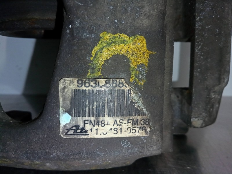 Recambio de pinza freno delantera derecha para citroën saxo 1.4 referencia OEM IAM 9630888580 ATE 9630888580 - B316 - 834