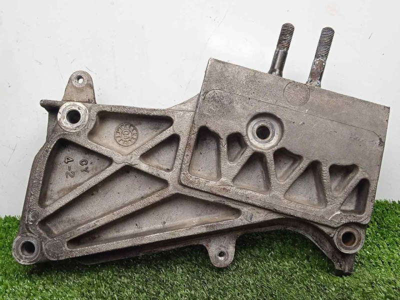 Recambio de soporte motor derecho para hyundai santa fe (sm) 2.0 crdi cat referencia OEM IAM  ALUMINIO CON.TARA