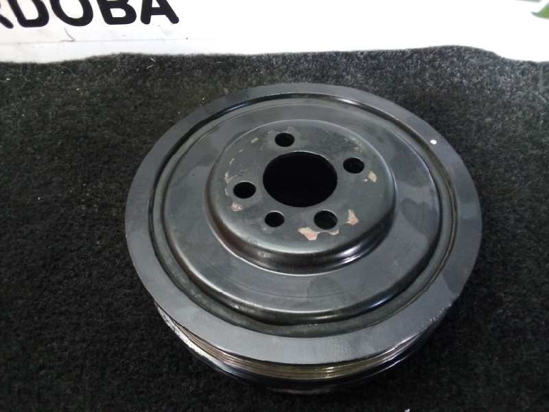 Recambio de polea cigueñal para seat leon (1p1) 1.9 tdi referencia OEM IAM 036105243C 6.CANALES DIAMETRO: 143 MM
