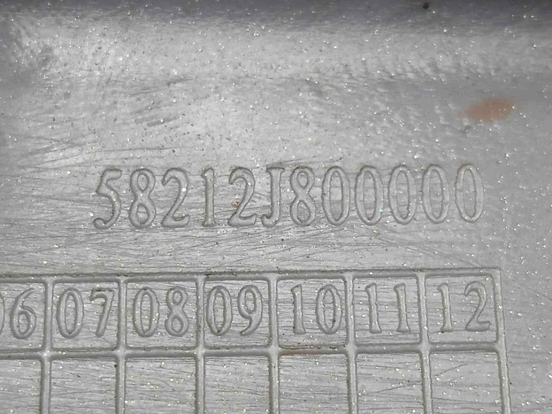 Recambio de carenado izquierdo para keeway rkv 125 referencia OEM IAM 58211J800000-58212J800000 TAPA CARCASA ESTRIBERA IZQUIERDA