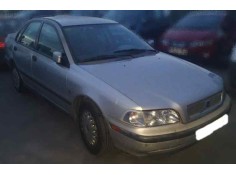 VOLVO S40 BERLINA