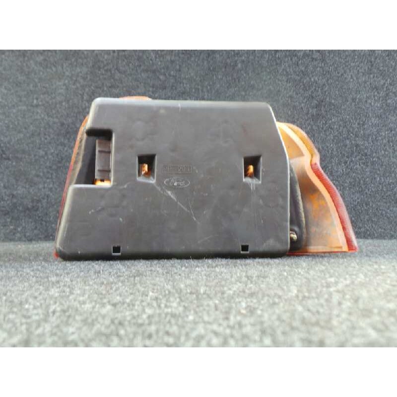 Recambio de piloto trasero izquierdo para ford escort berl./turnier 1.6 16v cat referencia OEM IAM  ESCORT.90 