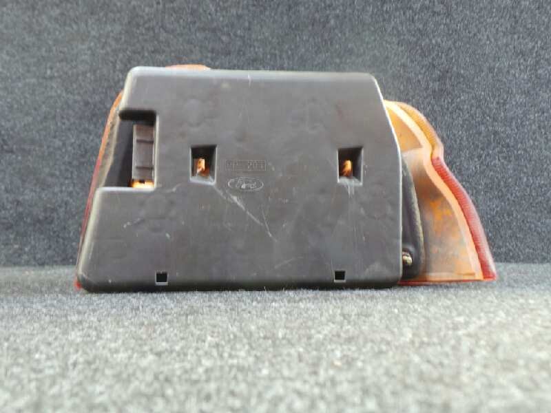 Recambio de piloto trasero izquierdo para ford escort berl./turnier 1.6 16v cat referencia OEM IAM  ESCORT.90 