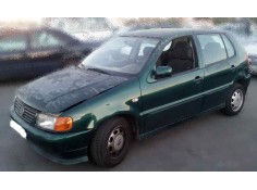 VOLKSWAGEN POLO BERLINA (6N1)