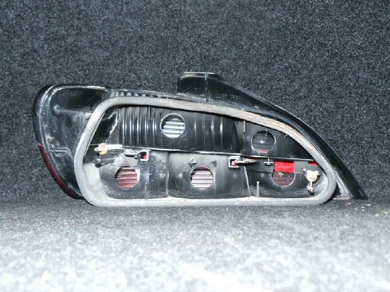 Recambio de piloto trasero derecho para peugeot 406 berlina (s1/s2) 1.9 turbodiesel cat referencia OEM IAM  1.SERIE 