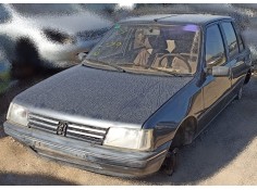 PEUGEOT 205 BERLINA