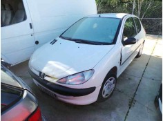 PEUGEOT 206 BERLINA