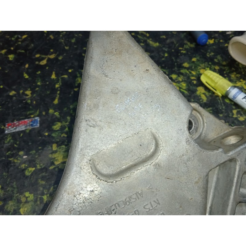 Recambio de soporte motor izquierdo para subaru legacy kombi/outback b14 2.0 diesel cat referencia OEM IAM 41032AJ060  