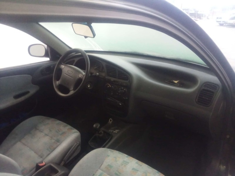 daewoo lanos (klat) del año 2000
