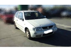 VOLKSWAGEN POLO BERLINA (6N1)