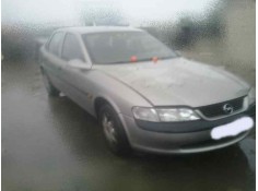 OPEL VECTRA B BERLINA