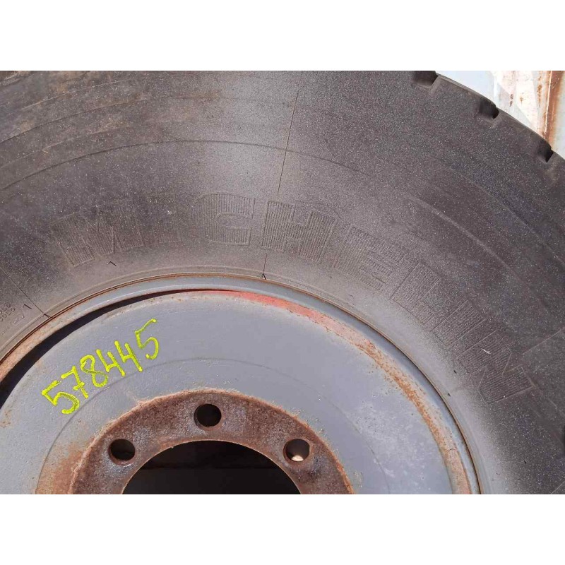 Recambio de neumatico para man 11. 136 h (4x4) referencia OEM IAM 13R22.5-154/150K MICHELIN XDY INCLUYE.LLANTA