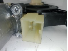 Recambio de motor elevalunas delantero derecho para seat leon (5f1) 2.0 16v tsi referencia OEM IAM 5Q0959802C-0130822076 BOSCH 2 2