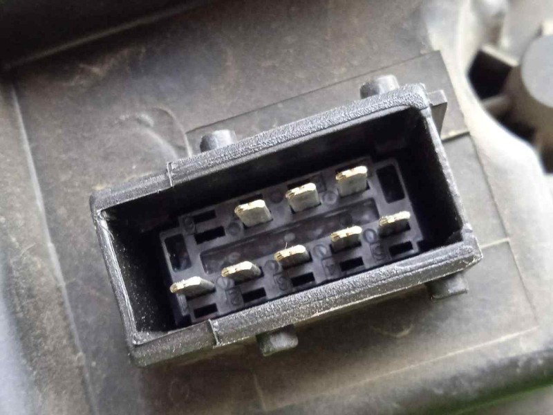 Recambio de faro izquierdo para fiat scudo combi (272) panorama executive l1h1 165 multijet (5 pl.) referencia OEM IAM 140136818