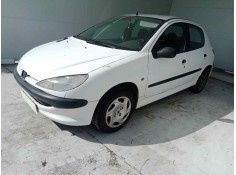 PEUGEOT 206 BERLINA