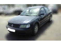 VOLKSWAGEN PASSAT BERLINA (3B2)