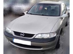 OPEL VECTRA B BERLINA