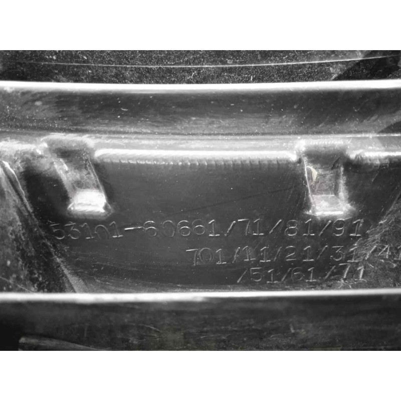 Recambio de rejilla delantera para toyota land cruiser (j15) 3.0 turbodiesel cat referencia OEM IAM 5310160661 CON.TARA 