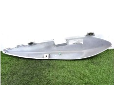 Recambio de carenado izquierdo para keeway rkv 125 referencia OEM IAM 65901J800000 COLIN TRASERO IZQUIERDO BLANCO 2